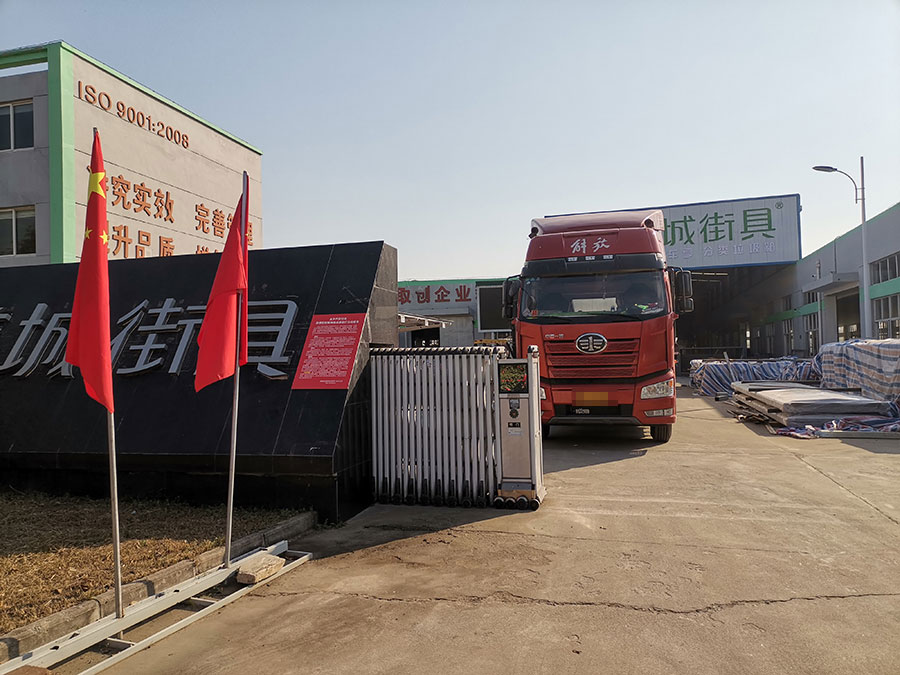 公交候車亭發(fā)貨案例 公交候車亭發(fā)貨案例